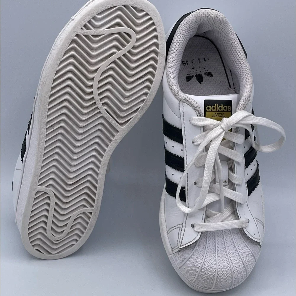 adidas shoes style